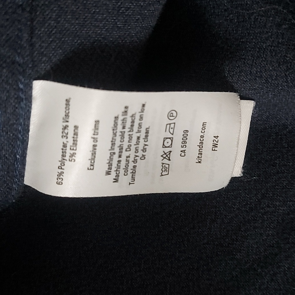 Kit+Ace navy button down shirt - Picture 5 of 6